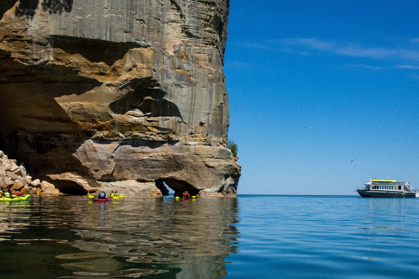 Paddle Through Sea Caves at Pictured Rocks